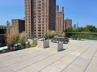310 Broadway #5E, Brooklyn, NY 11211