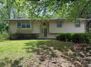 803 Colorado Ave, Holton, KS 66436