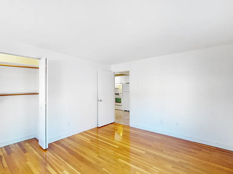175 W Wyoming Ave #38 — Photo 9