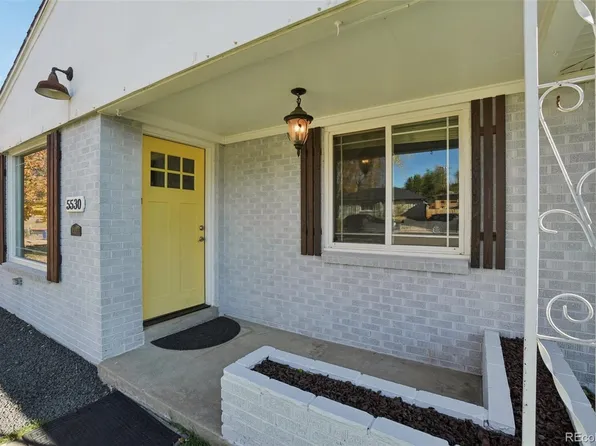 5530 Holland Drive, Arvada, CO 80002