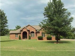 1707 Apple Ridge Dr, Evansville, IN 47720