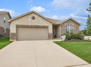 5221 Sea Cove Ln, Denton, TX 76208