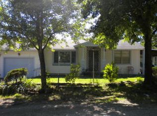 321 W Blackwell Rd, Lead Hill, AR 72644