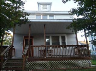 156 W Thames St, Norwich, CT 06360