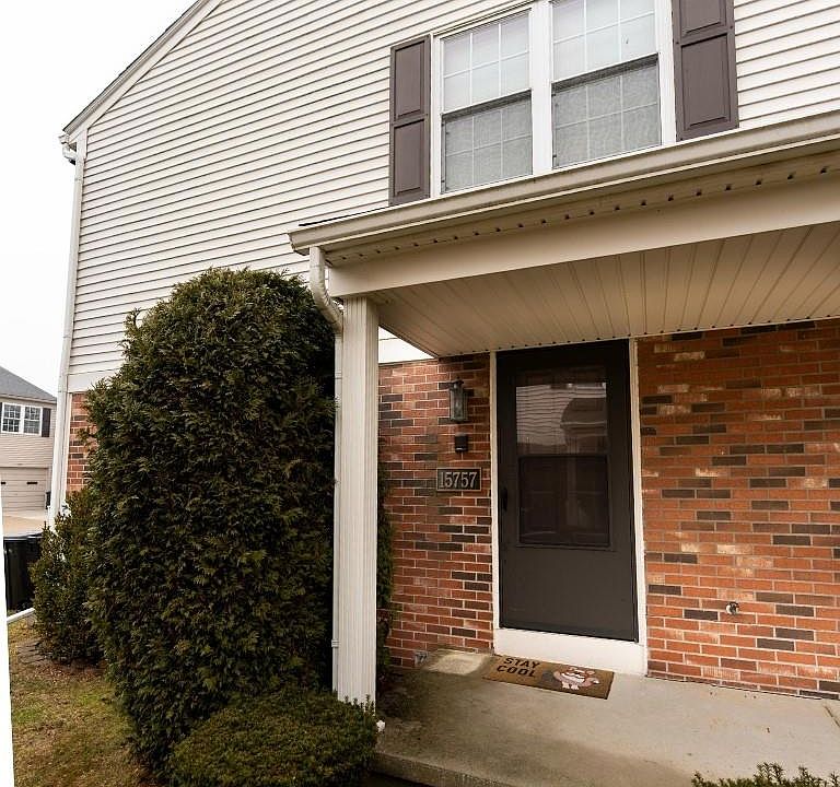 1st image of 15757 N Franklin Dr