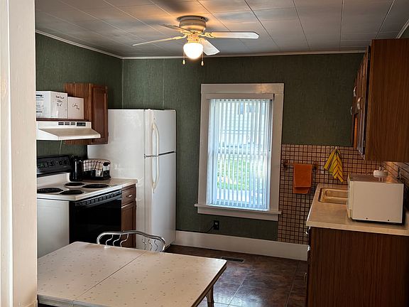 3rd image of 308 N 6th St