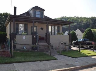 528 Delaware St, Monessen, PA 15062