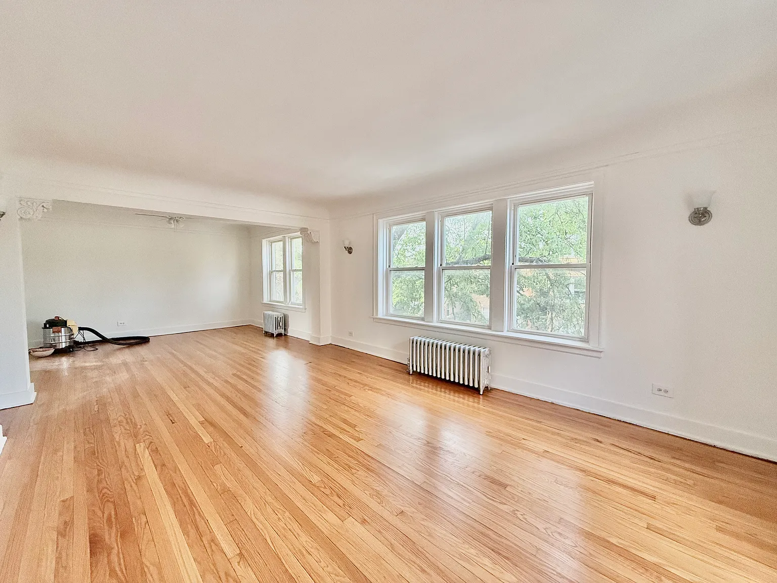 2 bed, 1200 sqft, $1,700 — Photo 4