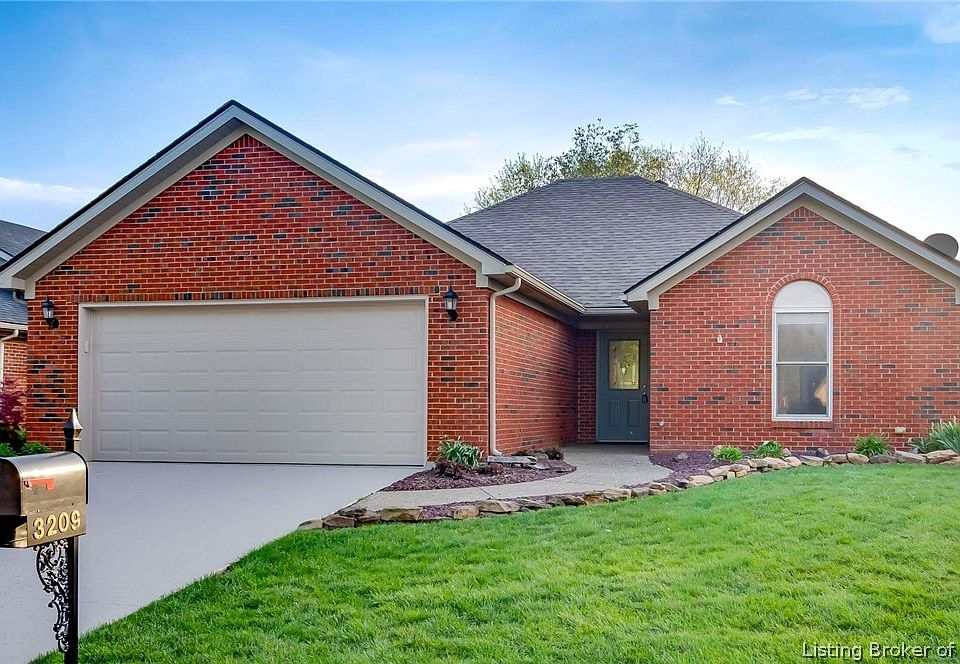 1st image of 3209 Country Club Lane