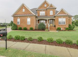 2717 Avington Ct, Murfreesboro, TN 37128