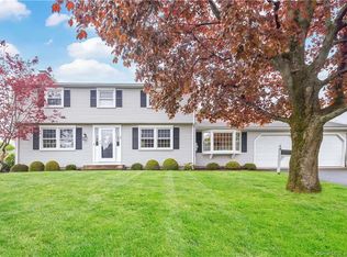 9 Drummond Rd, Enfield, CT 06082