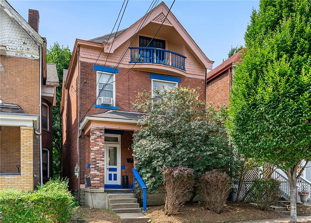 831 Farragut St photo 1