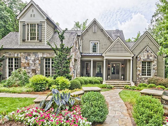 Private 1+ Acre in Buckhead