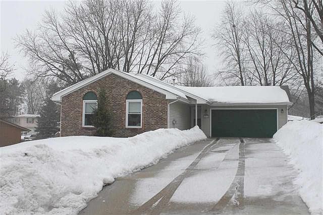 1st image of 2808 Foliage Ln