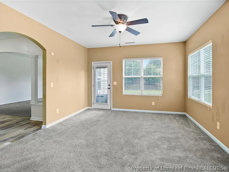 645 Highgrove Dr — Photo 15