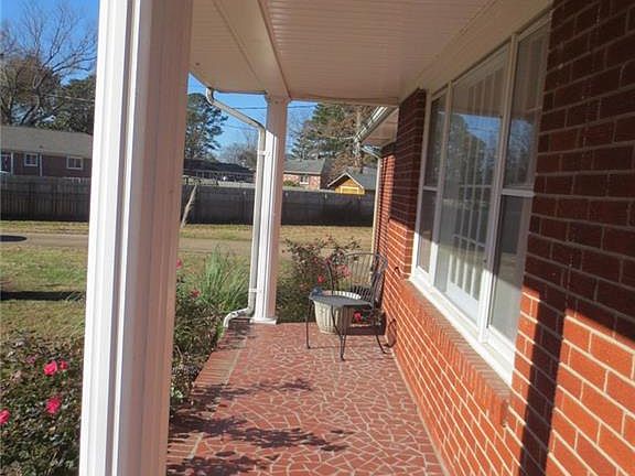 3rd image of 5000 John Smith Ct