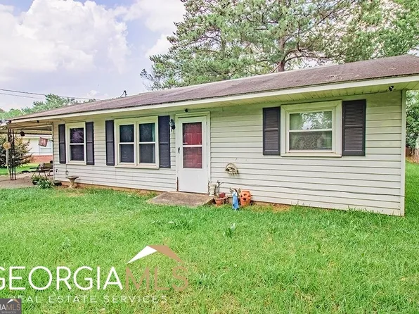 210 Crescent Dr, Warner Robins, GA 31093