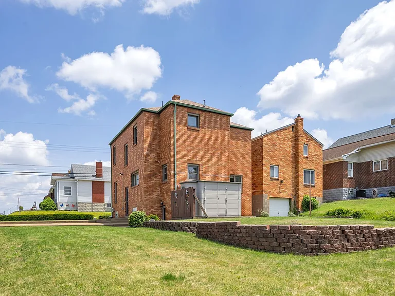 1002 Fordham Ave — Photo 34
