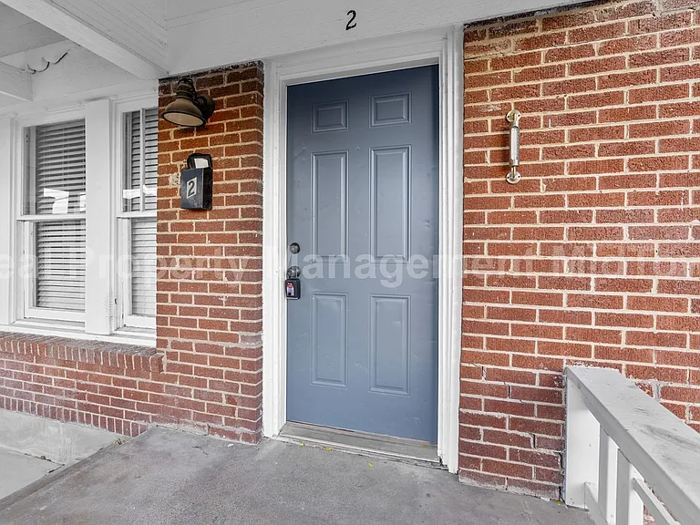 813 May St #2 — Photo 7