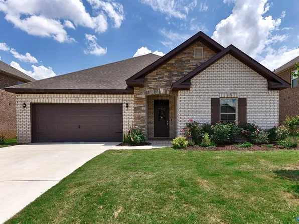 267 Holt St, Meridianville, AL 35759