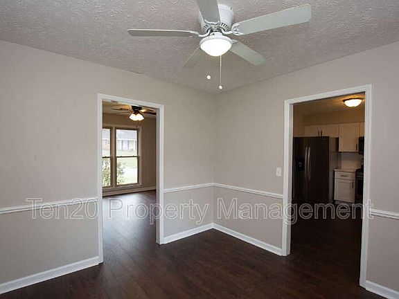 5th image of 4827 Sequoia Dr