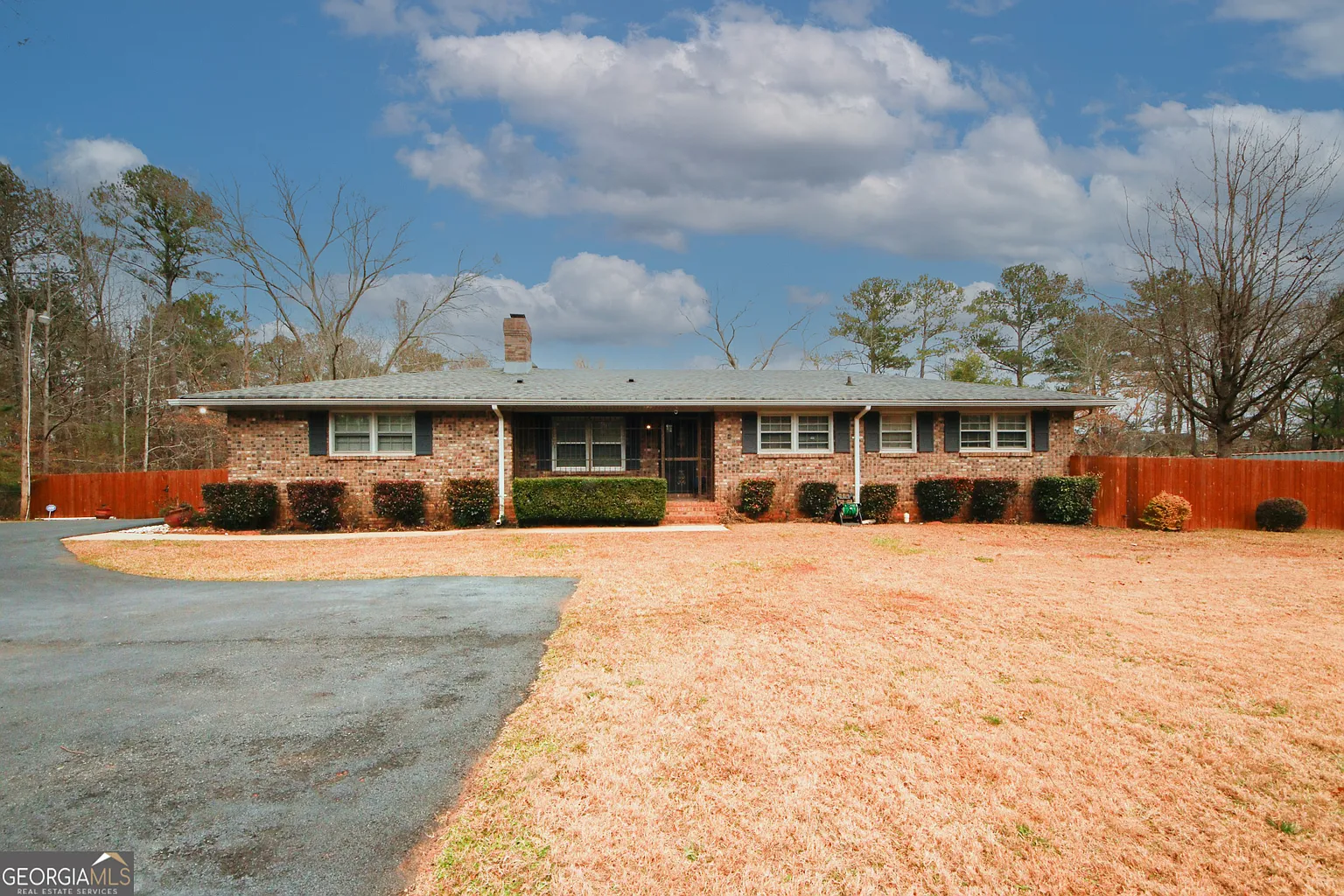 4924 River Rd photo 1