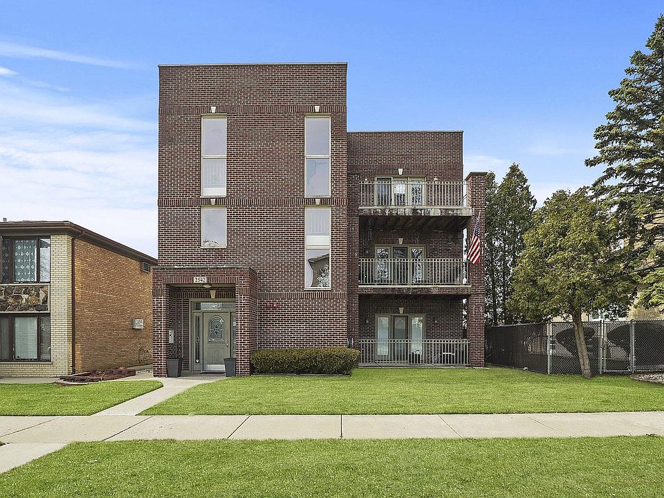 1st image of 2542 N 75th Ct #3