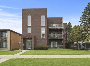 2542 N 75th Ct #3, Elmwood Park, IL 60707