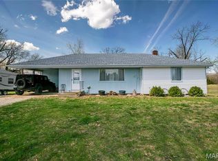 3915 Loeb Rd, Bland, MO 65014