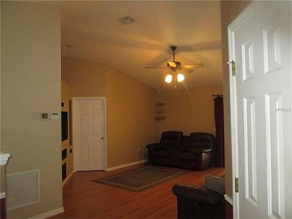 4th image of 31191 Lochmore Cir