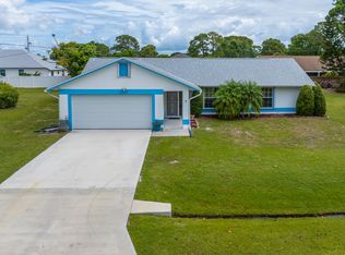 2719 SE Helms Ave, Port Saint Lucie, FL 34952