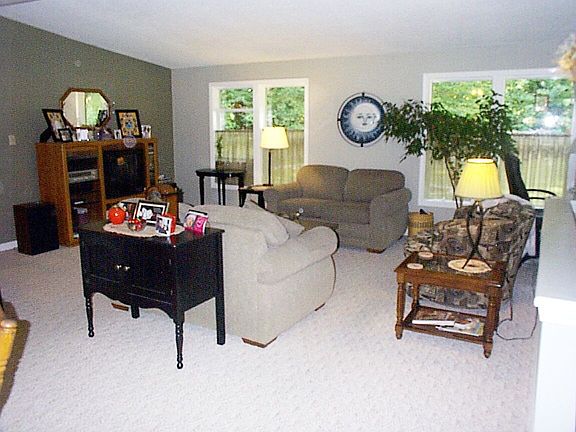 2nd image of 6376 Berkshire Ln