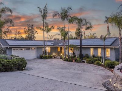 1033 Vista Sierra Dr, El Cajon, CA, 92019