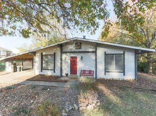 14 Charleroi Pl, Lake Saint Louis, MO 63367