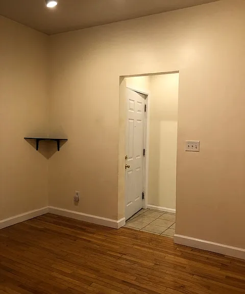 1513 N Claremont Ave #1 — Photo 17