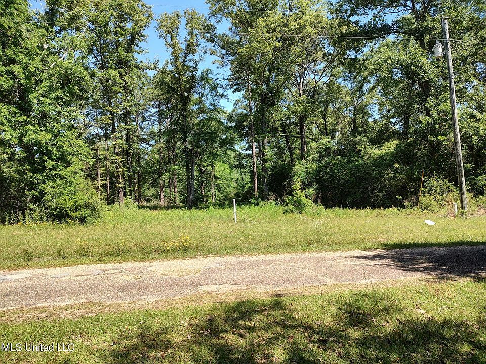 2nd image of Bonnie Ln Lot 67
