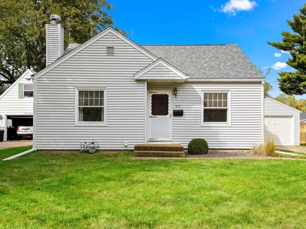 809 Eldridge St, Washington, IL 61571