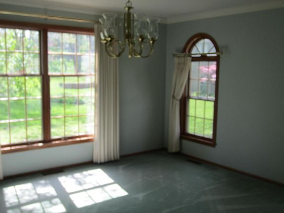 Sun-kist dining room