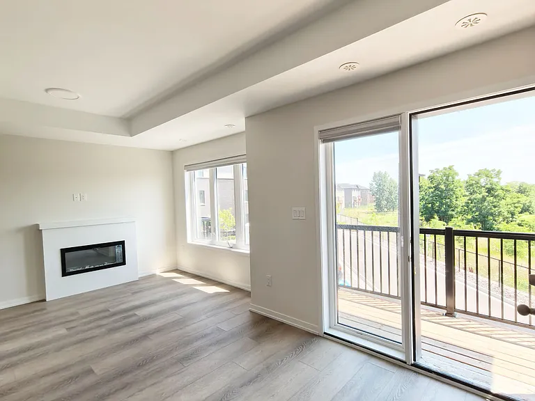 127 Matawin Ln — Photo 4