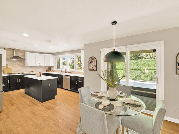 3rd image of 6278 S Boston Ct