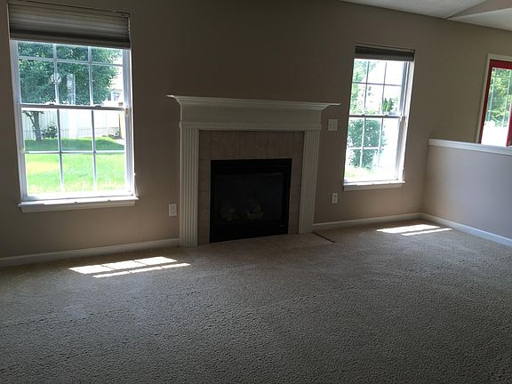 5th image of 3180 Morallion Dr