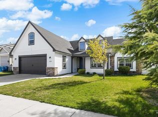 528 N Pringlewood Pl, Star, ID 83669