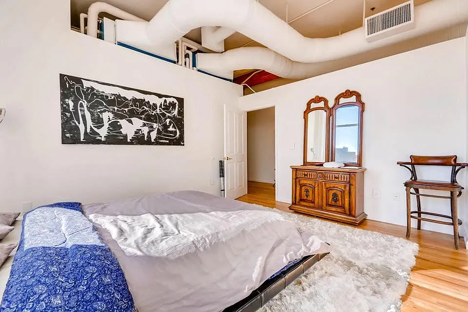2 bed, 2200 sqft, $7,500 — Photo 4
