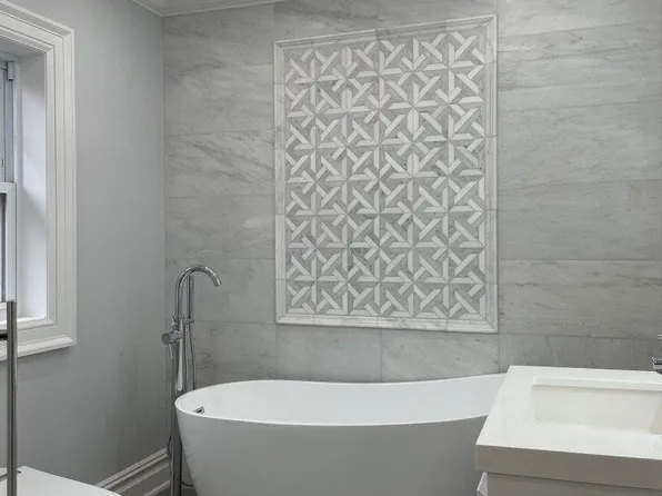 185 Bixley Heath, Lynbrook, NY 11563