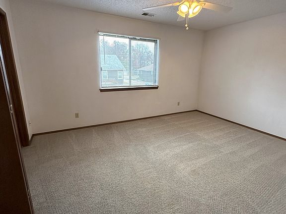 4th image of 3216-3224 Neola St #17473307