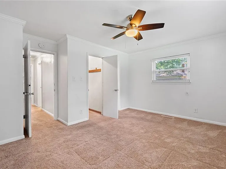 2348 Great Neck Cir — Photo 18