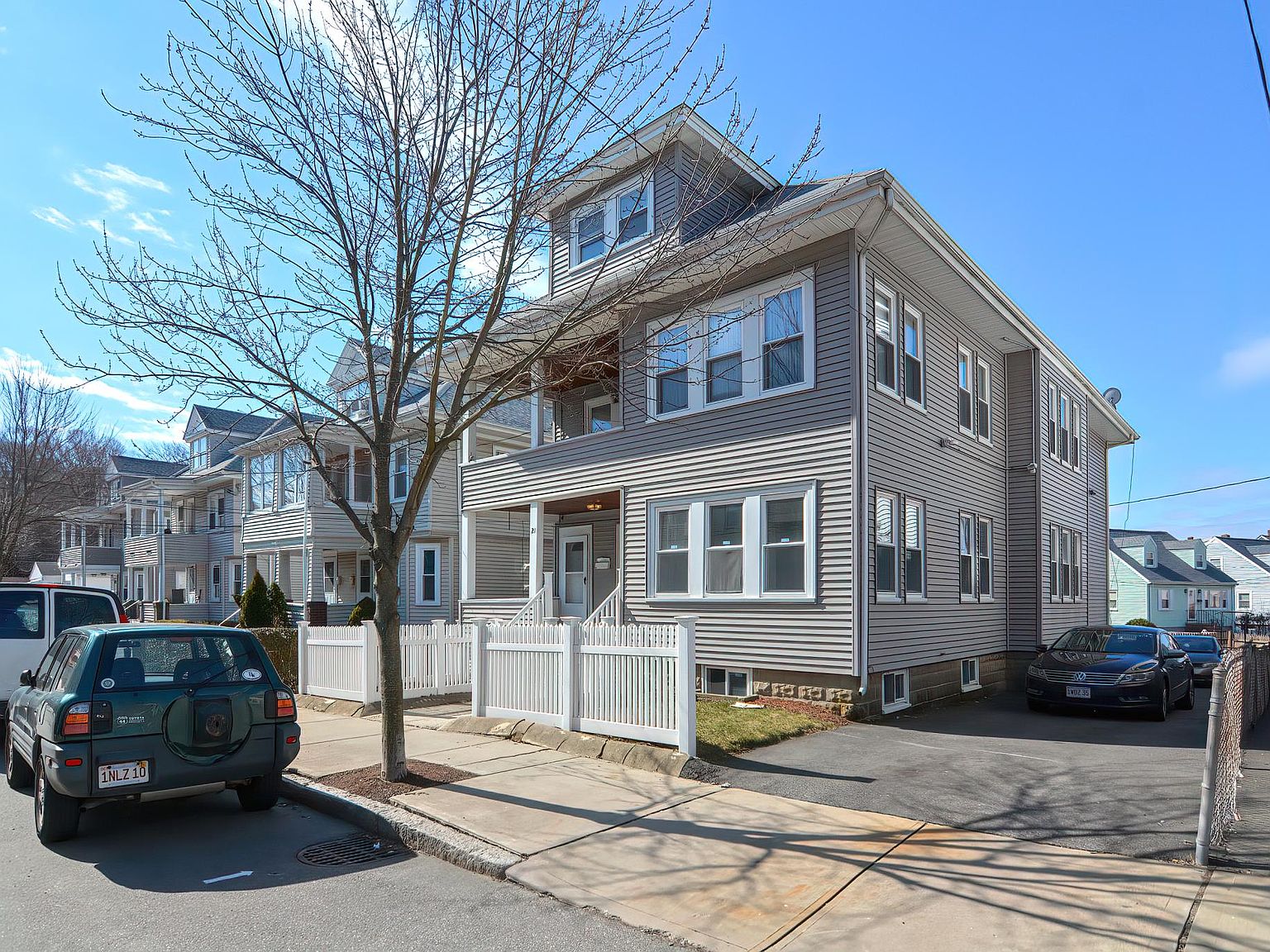 21 Birch St Everett Ma 02149 Zillow