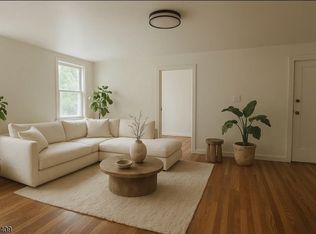 15-1 Westervelt Pl, Irvington, NJ 07111