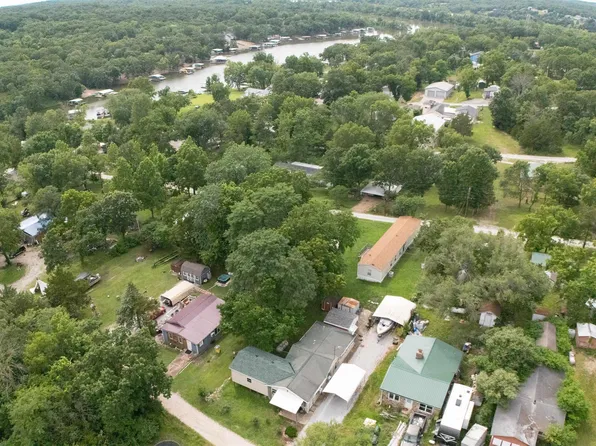 28833 Curtis St, Warsaw, MO 65355