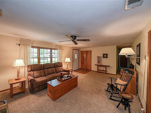 5th image of 9511 Lido Ln
